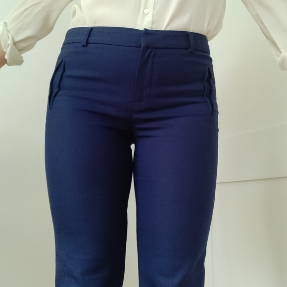 RW&CO. Mid Rise Slim Leg Cropped Navy Ankle Pants - Picture 3 of 8